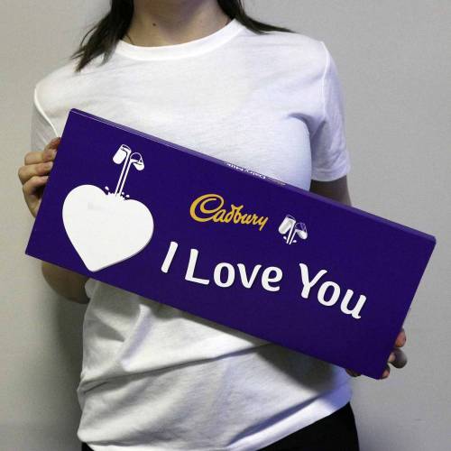 I Love You - Giant Retro Cadburys Dairy Milk Bar 850g