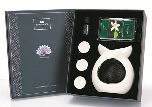 White Cross Wax Melt Burner Set (Bergamot) - Newgrange