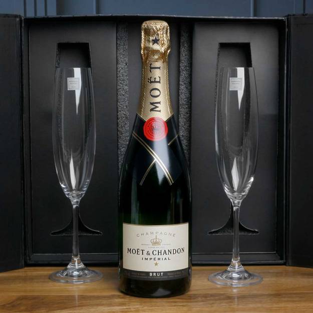 Moet & Chandon Champagne in Crystal Flute Gift Box
