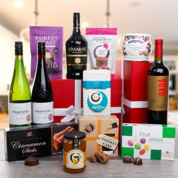 Fionn Mac Cumhaill Hamper