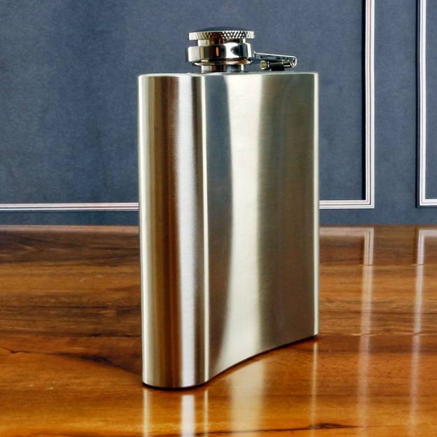 Hip Flask with 4 Cups and Funnel - Personalised