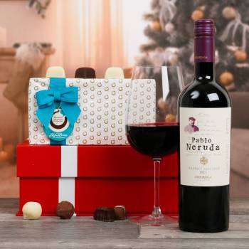 Red Wine & Chocolate Gift Hamper