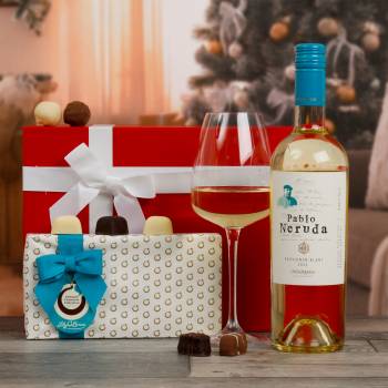 White Wine & Chocolate Gift Hamper