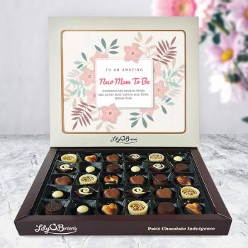 To An Amazing Mam To Be - Personalised Chocolate Box 290g