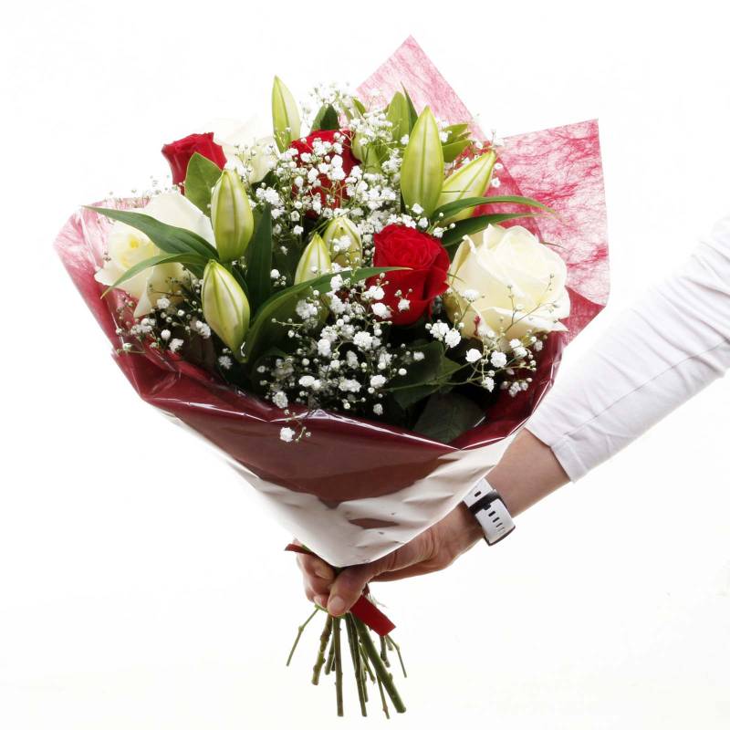 The Lavish Lilies & Roses Fresh Flowers Bouquet