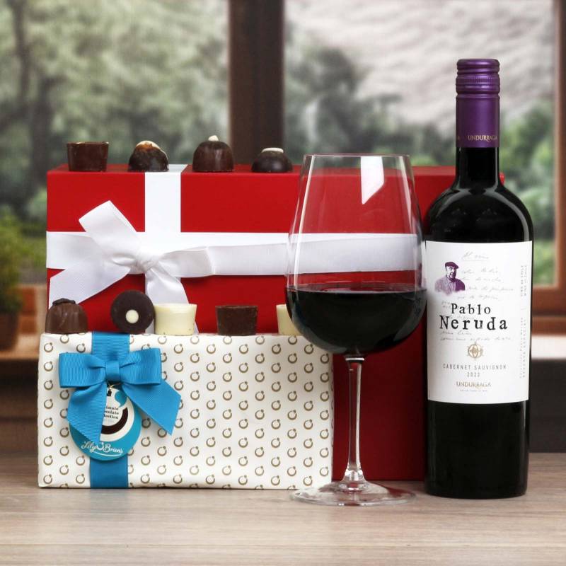 Red Wine & Chocolate Gift Hamper