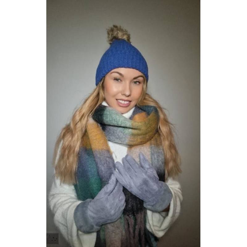 Luxury Scarf Cosy Set With Chocs & Candle - Blue, Green & Grey