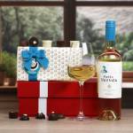 White Wine & Chocolate Gift Hamper