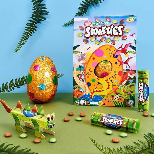 Nestle Smarties Dinosaur Giant Egg 226g