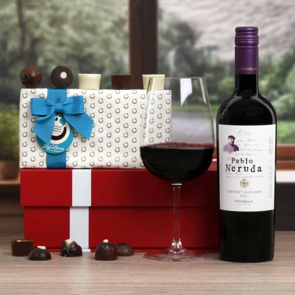 Red Wine & Chocolate Gift Hamper