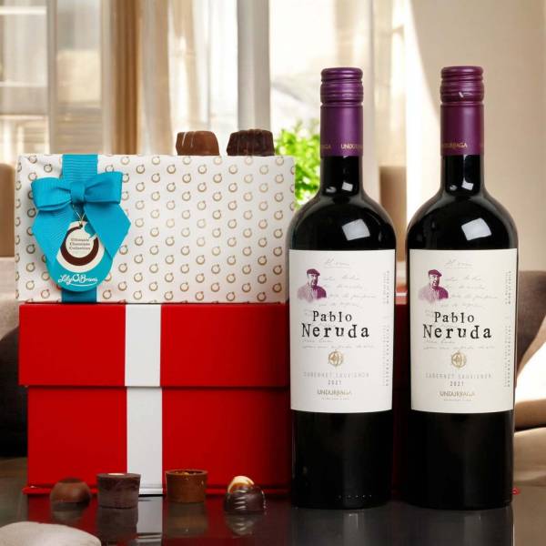 Double Red Wine & Choc Hamper