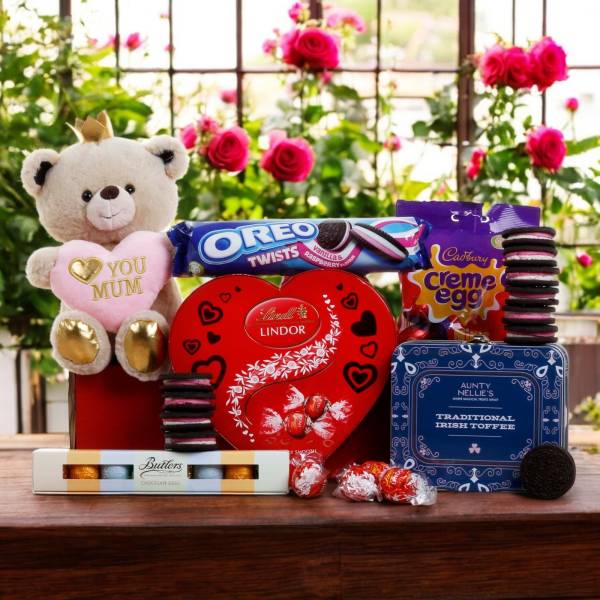 Mum's Sweet Treats Delight Hamper