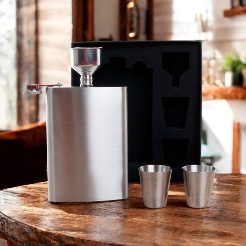 Hip Flask with 2 Cups and Funnel - Personalised