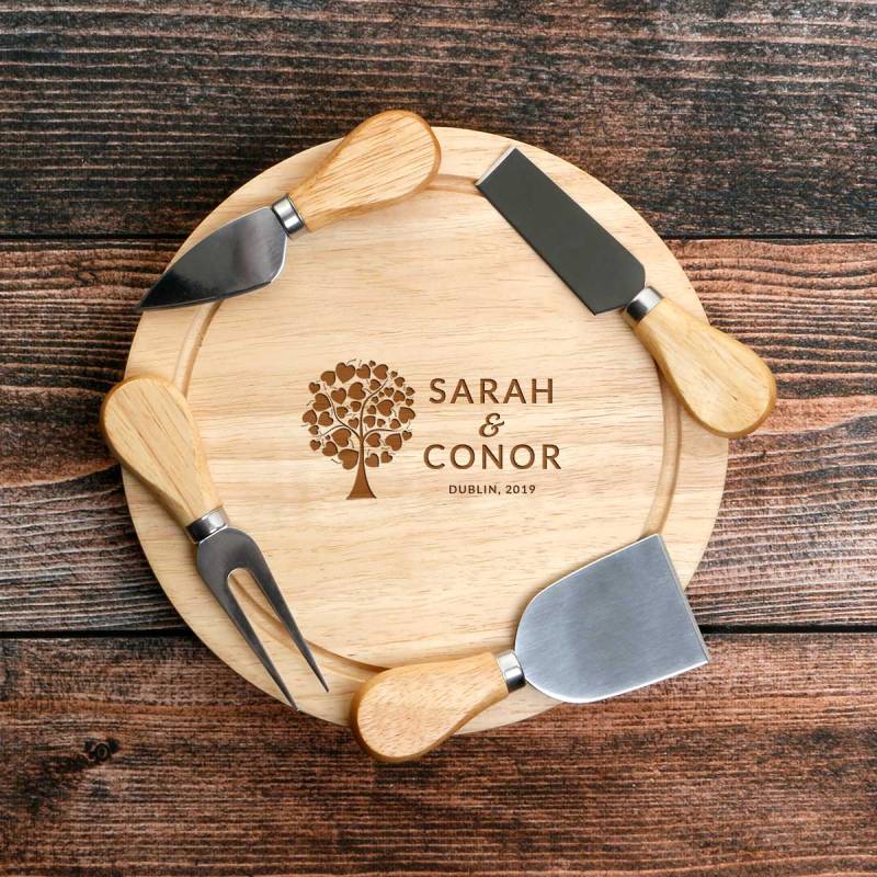 Couples Engraved Circular Cheeseboard