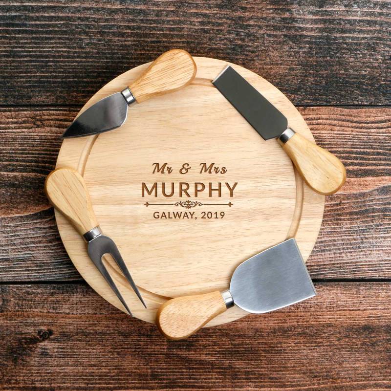 Mr & Mrs Engraved Circular Cheeseboard