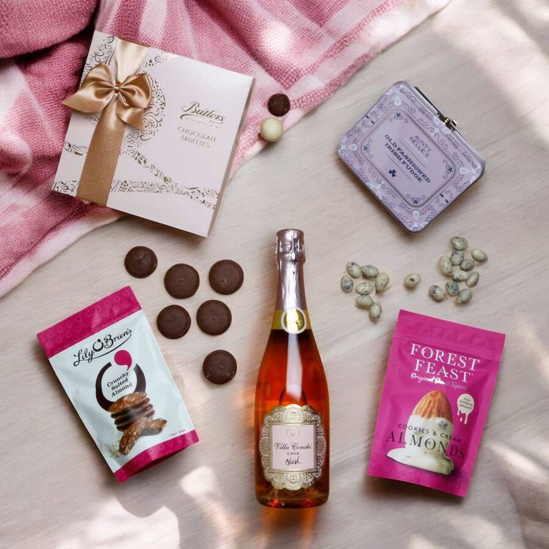 Blush Cava & Bliss Hamper