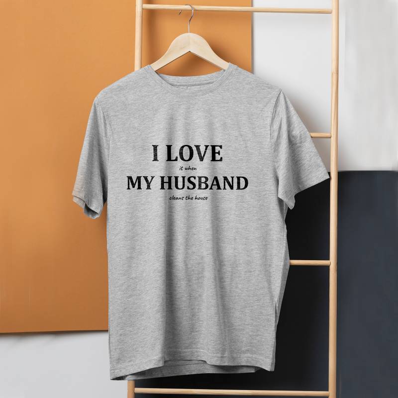 I Love It When... Personalised T-Shirt