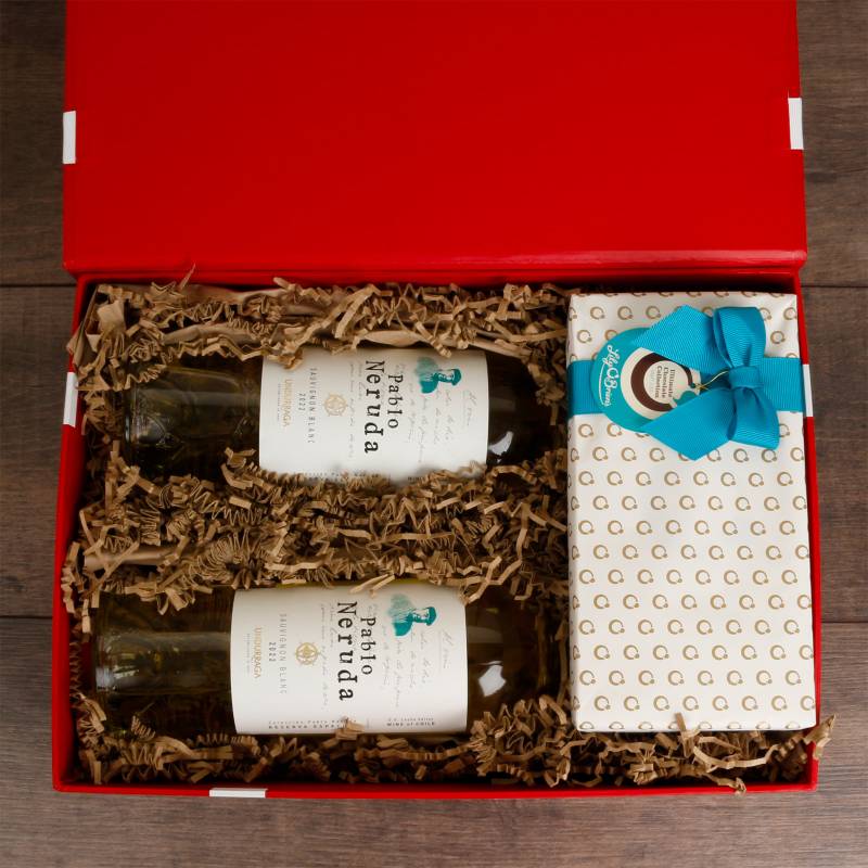 Double White Wine & Choc Hamper