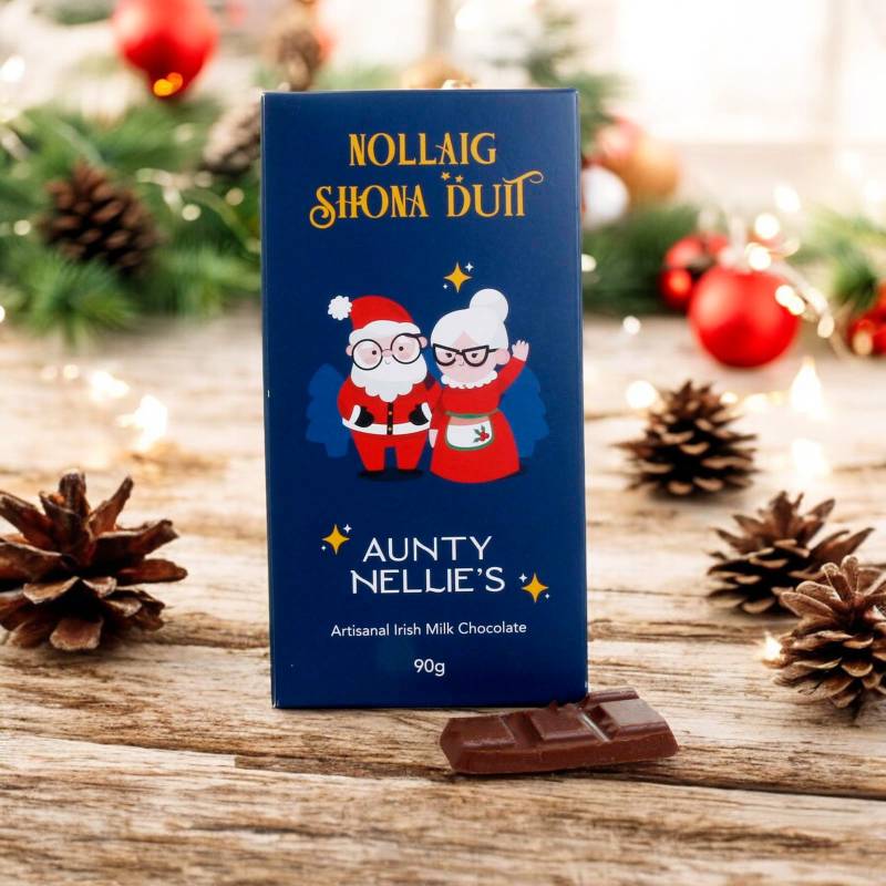 Nollaig Shona Irish Milk Chocolate Bar 90g - Aunty Nellies