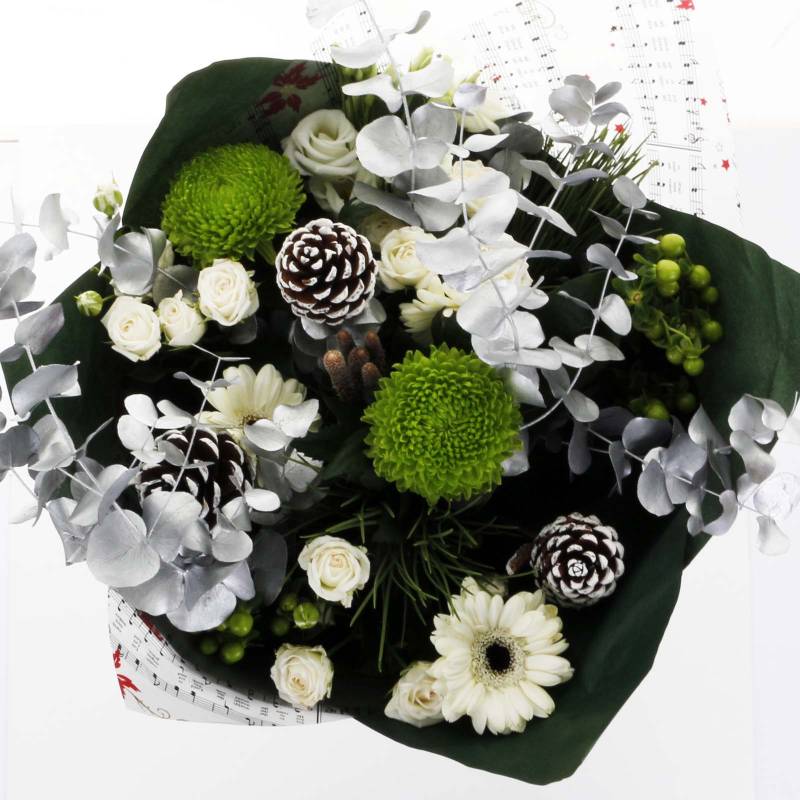 The Christmas Snow Fresh Flowers Bouquet