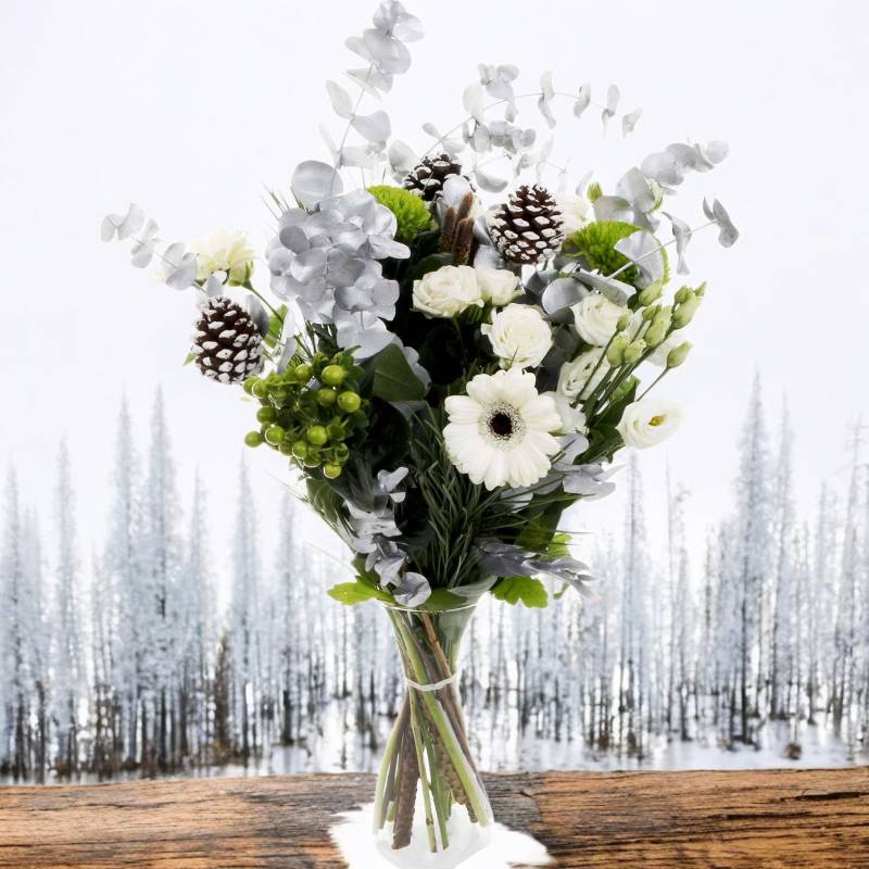 The Christmas Snow Fresh Flowers Bouquet