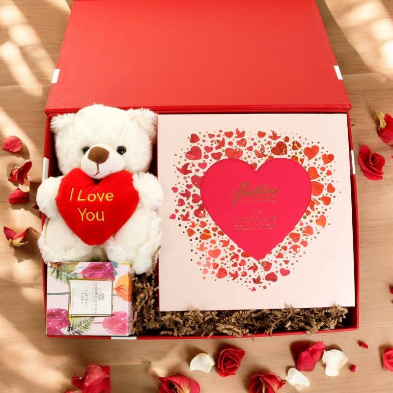 Valentine's Lots of Love Gift Hamper