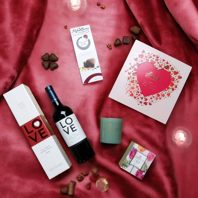 Valentine's Lots of Love Gift Hamper