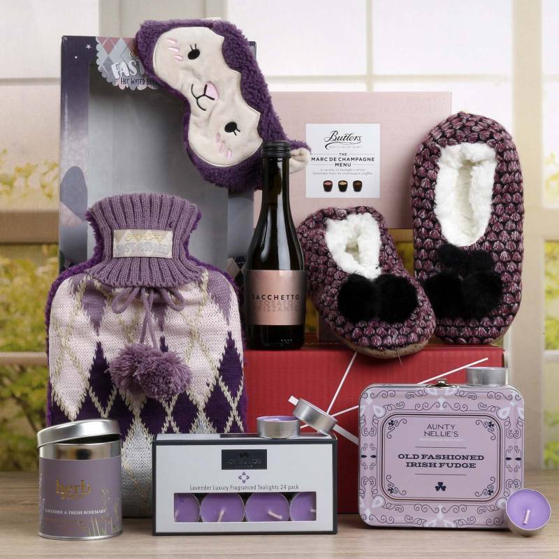 The Pamper & Treats Gift Box