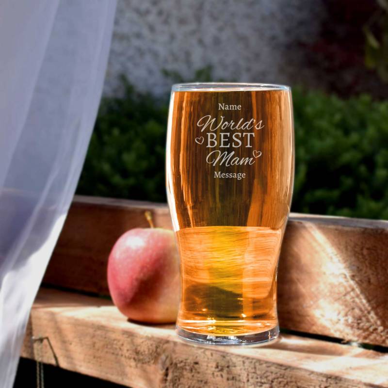 World's Best Mam - Personalised Pint Glass