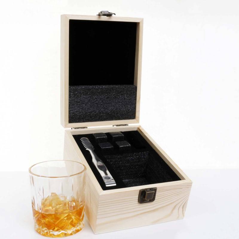 Any Text or Layout - Personalised Wooden Boxed Whiskey Set