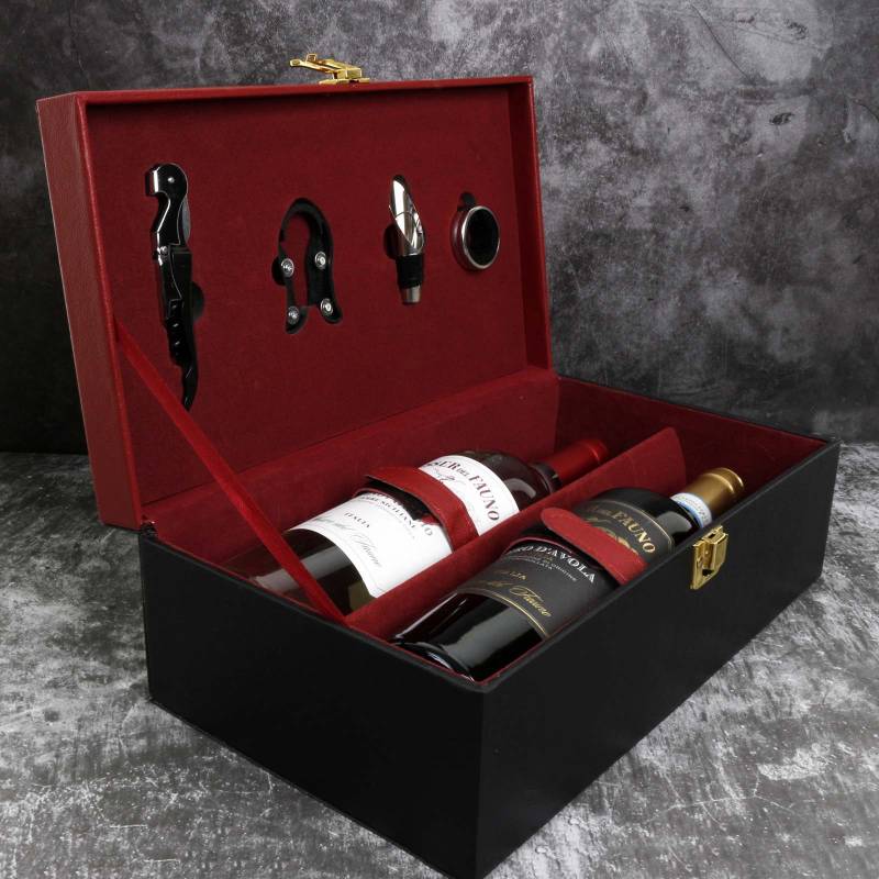 Single Vino Espanol & Irish Chocs in Leather Case_DUPLICATE