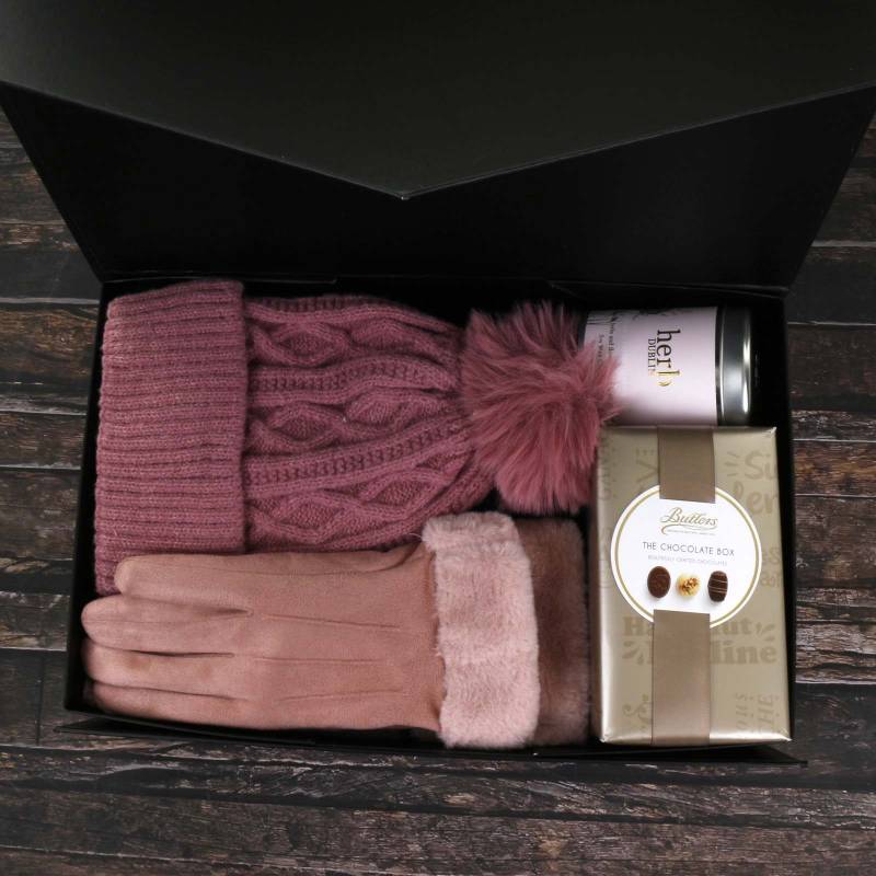 Luxury Scarf Cosy Set With Chocs & Candle - Pink & Navy