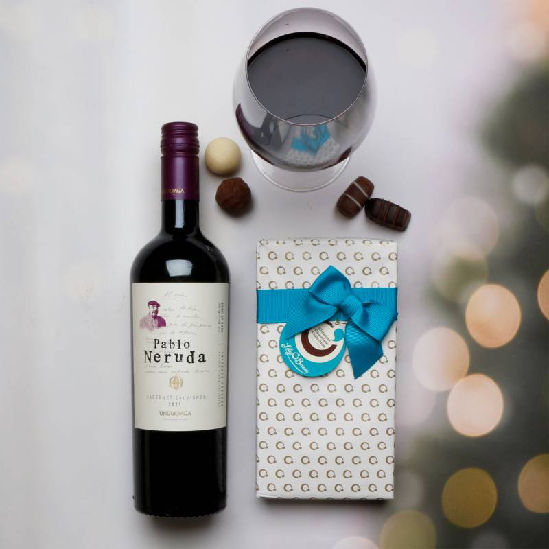 Red Wine & Chocolate Gift Hamper