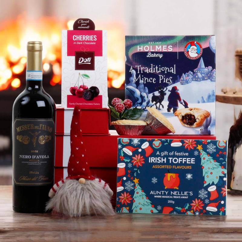 Happy Holiday Red Wine Hamper