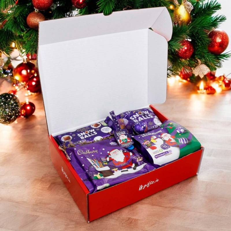 Cadbury's Christmas Chocolatey Hamper