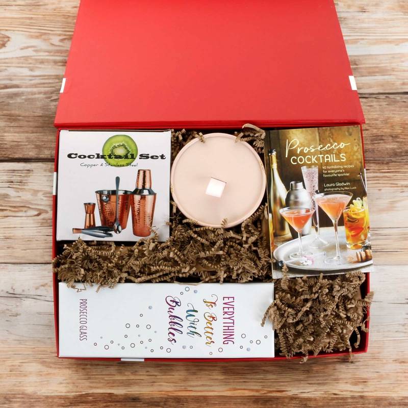 The Cocktail Lover's Gift Box