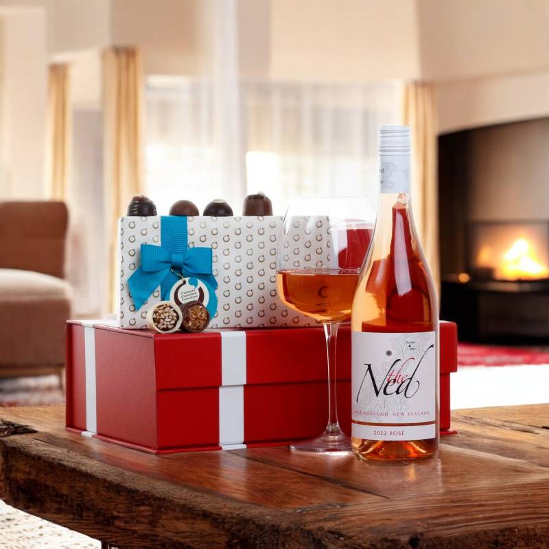 Rosé Wine & Chocolate Gift Hamper