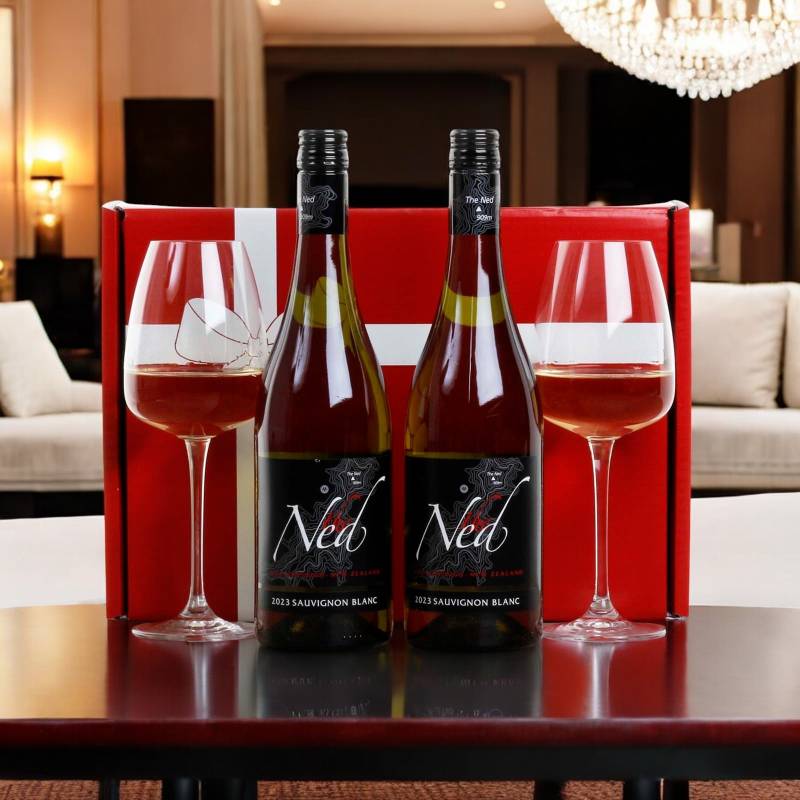 Ned White Double in Printed Wine Box