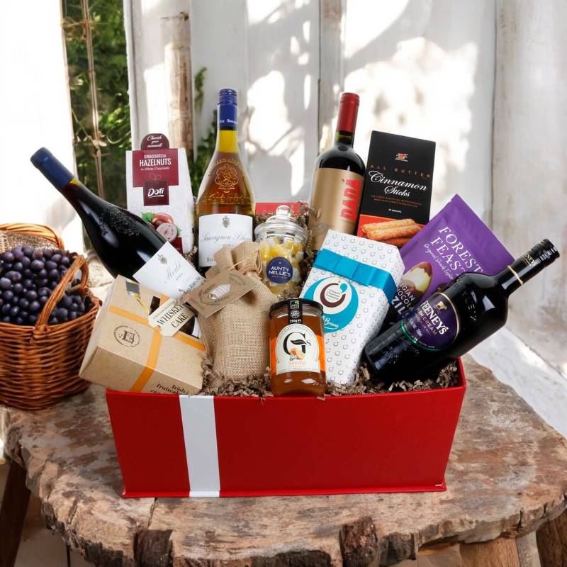 Fionn Mac Cumhaill Hamper