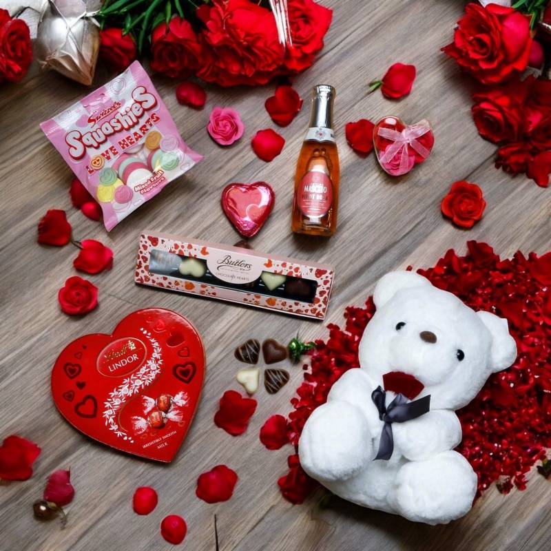 The Valentine's Delight Gift Box