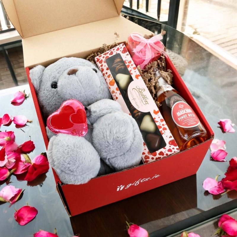 The Valentine's Delight Gift Box