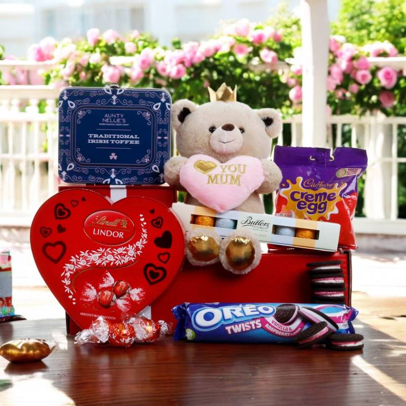 Mum's Sweet Treats Delight Hamper