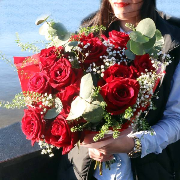 The Dozen Premium Red Roses Bouquet