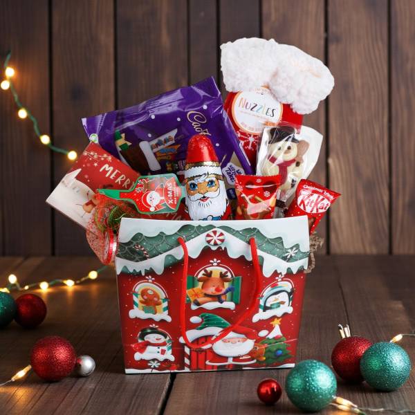 Santa's Cosy Sweet Treats Bag