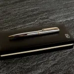 The Oscar Wilde Gold Pen from Tipperary Crystal