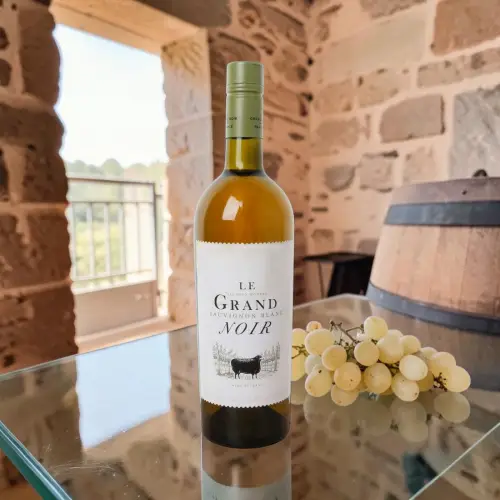 Le Grand Noir Sauvignon Blanc 750ml (France)