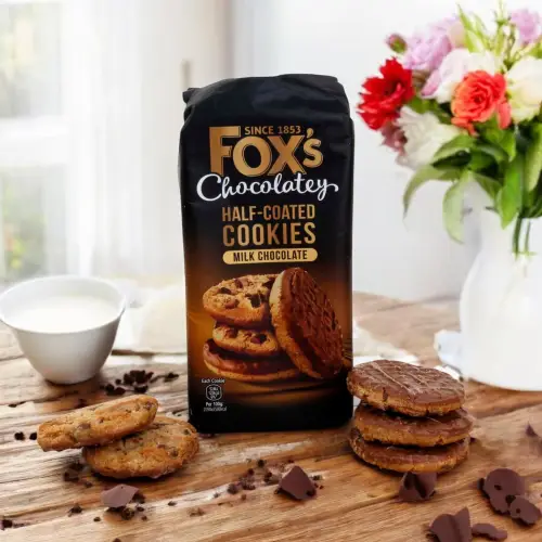 Fox's Half Coated Cookies Milk Chocolate 175g