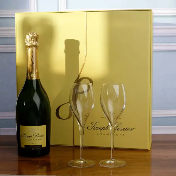 Joseph Perrier Champagne & Glasses Gift Box
